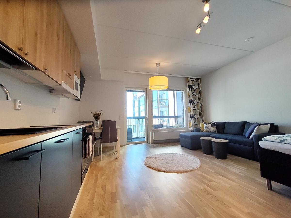 Fully Equipped New Apartment With Free Parking Tampere Ngoại thất bức ảnh